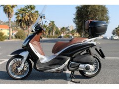 Beverly 300 IE