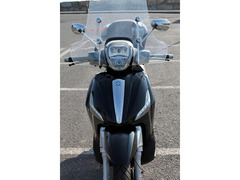 Beverly 300 IE