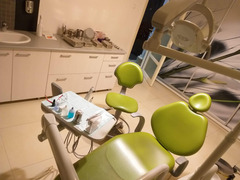 Curare i denti bene risparmiando