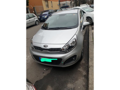 VENDESI KIA RIO ANNO 2014