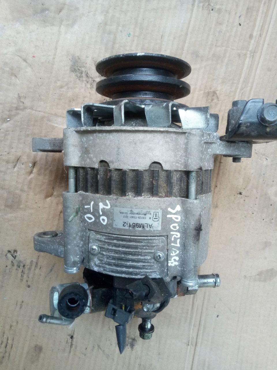 Alternatore Kia Sportage 2.0 TD anno 2000 ALM9512 ID 11310