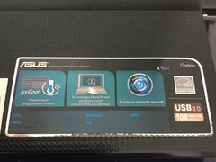 Notebook ASUS 15.6" 1366 x 768 Pixel CPU i3 2.4GHz RAM 6 GB DDR3 240 GB SSD Window 10
