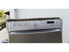 Lavasoviglie indesit prime
