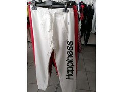 stock abbigliamento uomo donna firmato Happiness