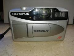 VENDO fotocamera Olimpus +10 euro spese di spedizione per i residenti fuori sede