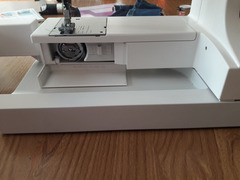 Pfaff macchina da cucire InStyle 1524 professionale con accessori e manuale