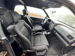 Auto storica: Volkswagen 1E Golf Cabriolet decappottabile