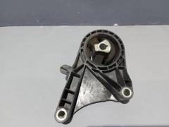 Supporto motore anteriore Opel Insigna A 2.0 CDTi 13227767