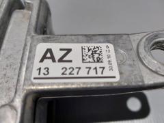 Supporto motore destro lato distribuzione Opel Insigna A 2.0 Cdti 13227717