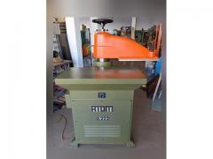 TRANCIA FUSTELLATRICE A BANDIERA ATOM G222