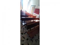 Panche da chiesa usate