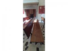 Panche da chiesa usate