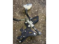 pedane passeggero suzuki gsxr 750 2002
