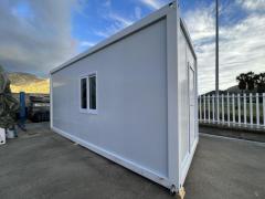 Casa mobile prefabbricata da 15mq, modello flat-pack.