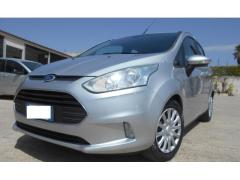 Noleggio auto breve termine