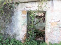 COD 023 Rudere con terreno