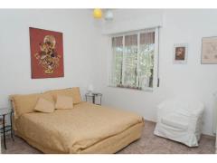 Grazioso appartamento con giardino
