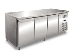 Tavolo refrigerato tre ante