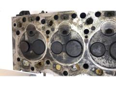 TESTATA Iveco Daily 35.8 aspirato 4757689 completa,a una candeletta rotta dentro come in foto