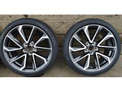 Cerchi lega e gomme 225/40R18 Toyota Corolla 2021
