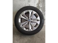 Cerchi in lega con gomme Bmw