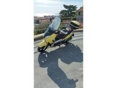 X MAX 250 - YAMAHA