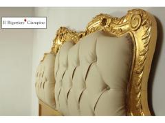 Letto barocco in ecopelle avorio e foglia oro