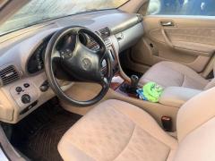 Mercedes C200 Benz