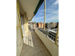 LOANO CORSO EUROPA L'AGENZIA RETECASA VENDE TRILOCALE CON VISTA MARE