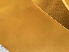 Scampolo pelle a vegetale colore giallo  – SP.2,8 MM