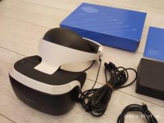 PS4 pro 2 joypad + VR , fucile e 22 giochi