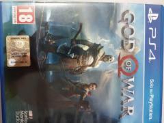 PS4 pro 2 joypad + VR , fucile e 22 giochi