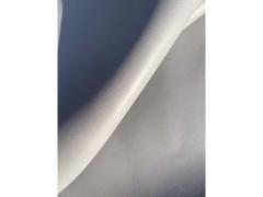 Pelle di vitello nappata colore grigio perla