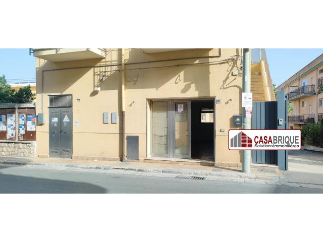 Negozio per attività commerciale a Bagheria - 1/5