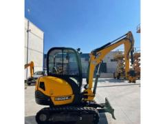 2018 JCB 8026
