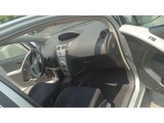 TOYOTA, YARIS, 1,4 D - 4D 5 DØRS