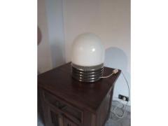Lampada da tavolo