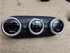 Centralina climatizzatore Alfa Romeo Giulietta 156101737