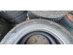 2 gomme invernali usate 235/60/18