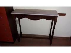 Consolle in legno e marmo rosa