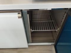 TAVOLO REFRIGERATO IN ACCIAIO INOX TN -2+8°C - 4 PORTE - PRONTA CONSEGNA