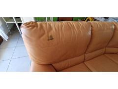Divano angolare in pelle