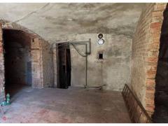 CASA in  paese indipendente su due lati