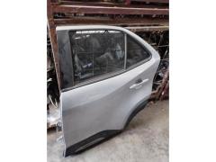 Porta portiera post SX Toyota Yaris Cross