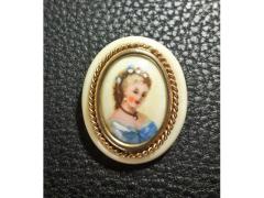Spilla cammeo  vintage in  porcellana LIMOGES