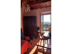 TRILOCALE CON BALCONE E TERAZZO