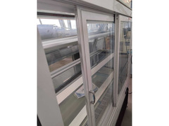 Vetrina - espositore refrigerato pasticceria - +2+8°C - ventilata - 1225x680x1420h