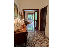 IN VENDITA VIA TASSO PARCO AMENO