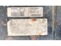 ECU RENAULT SCENIC CLIO 1.6 16V  S110030008D 7700114502 SIRIUS 32 ANNO 1999 770010471