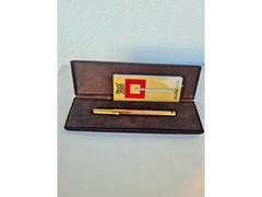 Aurora Modello "HASTIL 2000"  millerighe sfera Ball pen dorata